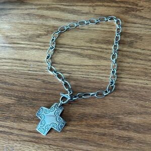 Silpada .925 Sterling Silver toggle cross necklace.